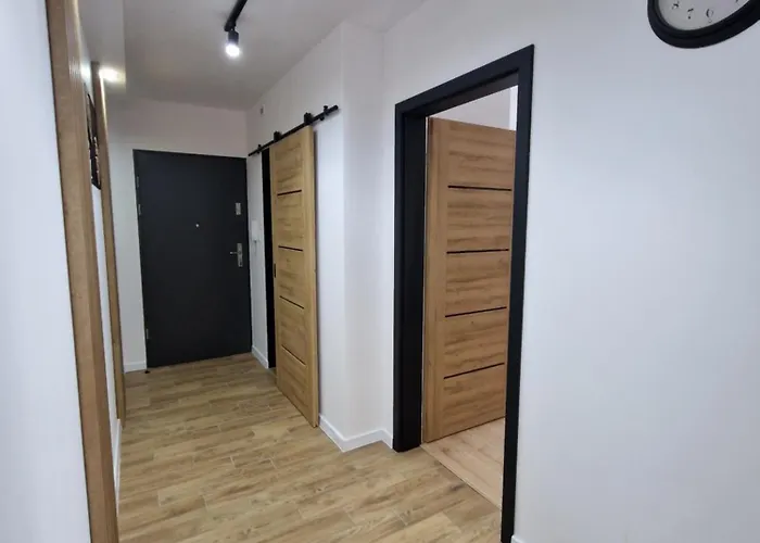 Daire Aleja Ogrodowa Z Jacuzzi Pieszyce